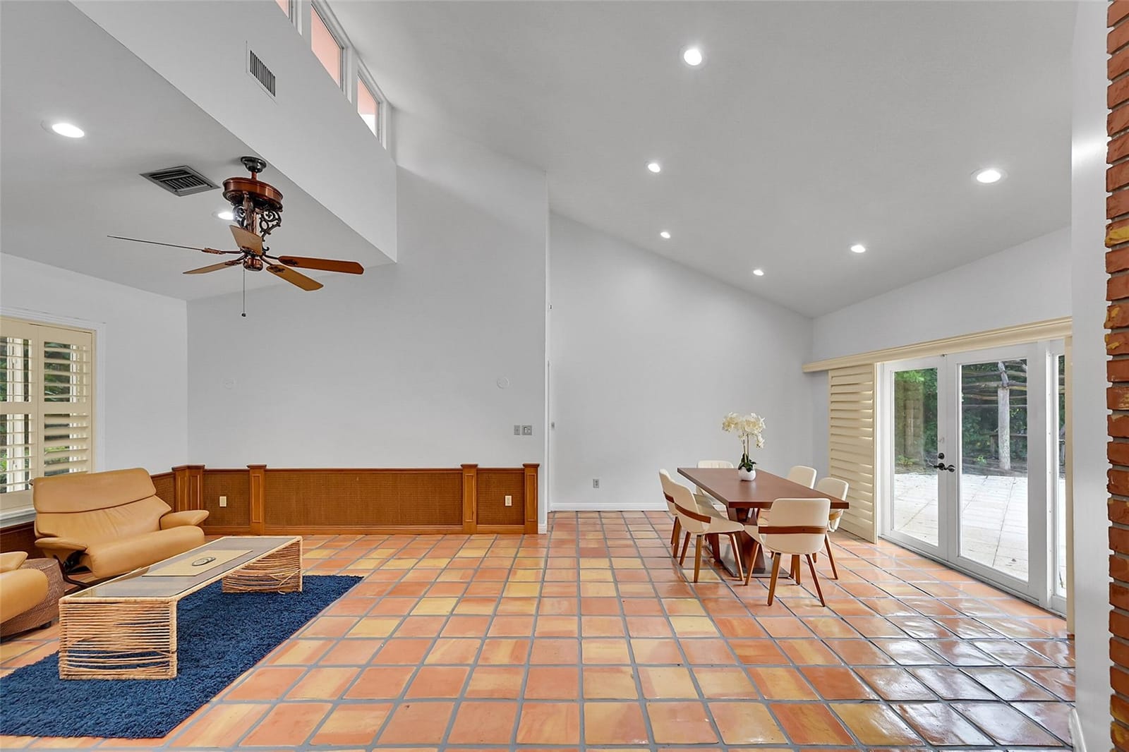 401 Farmington Drive — photo 10