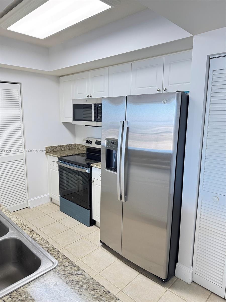 19501 W Country Club Drive 2310 — photo 12