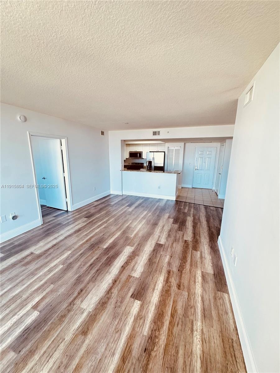 19501 W Country Club Drive 2310, Aventura, FL 33180 photo 16