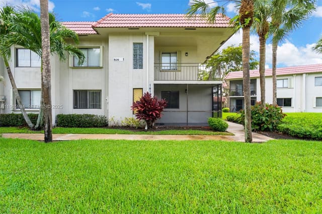 16193 Saddle Club Road 102, sold in Saddle Club Garden Apts A, Weston, FL