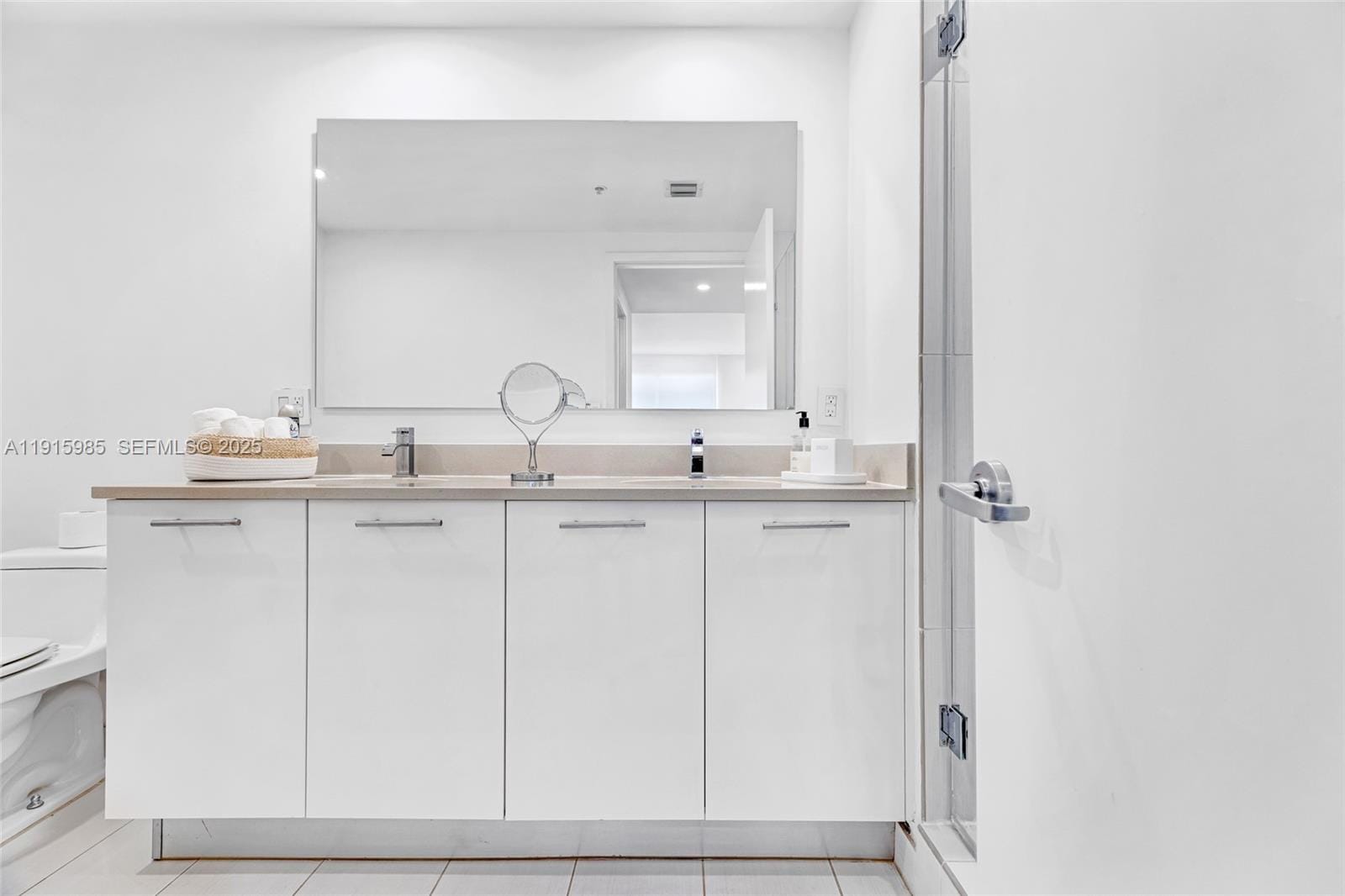 3250 NE 1st Avenue 605, Miami, FL 33137 photo 21