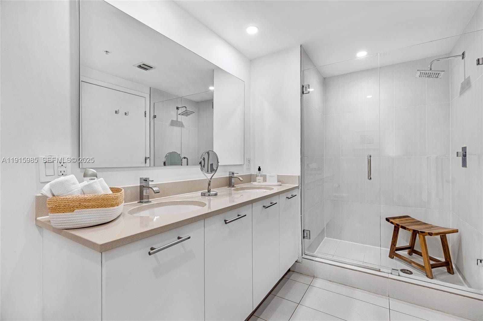 3250 NE 1st Avenue 605, Miami, FL 33137 photo 22