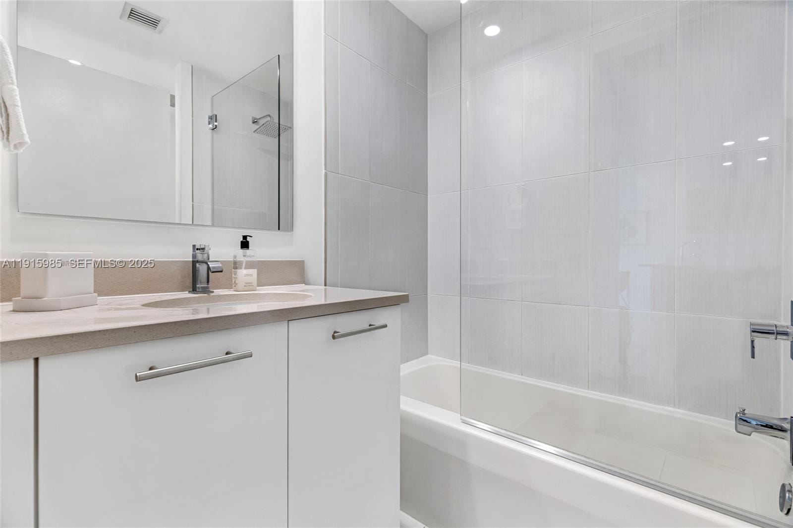 3250 NE 1st Avenue 605, Miami, FL 33137 photo 26