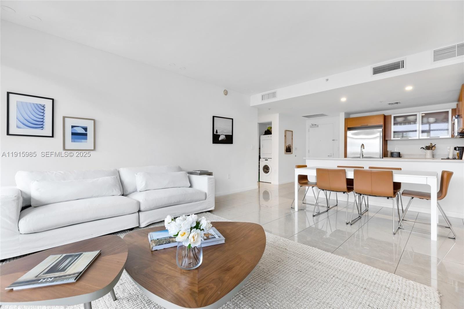 3250 NE 1st Avenue 605 — photo 10