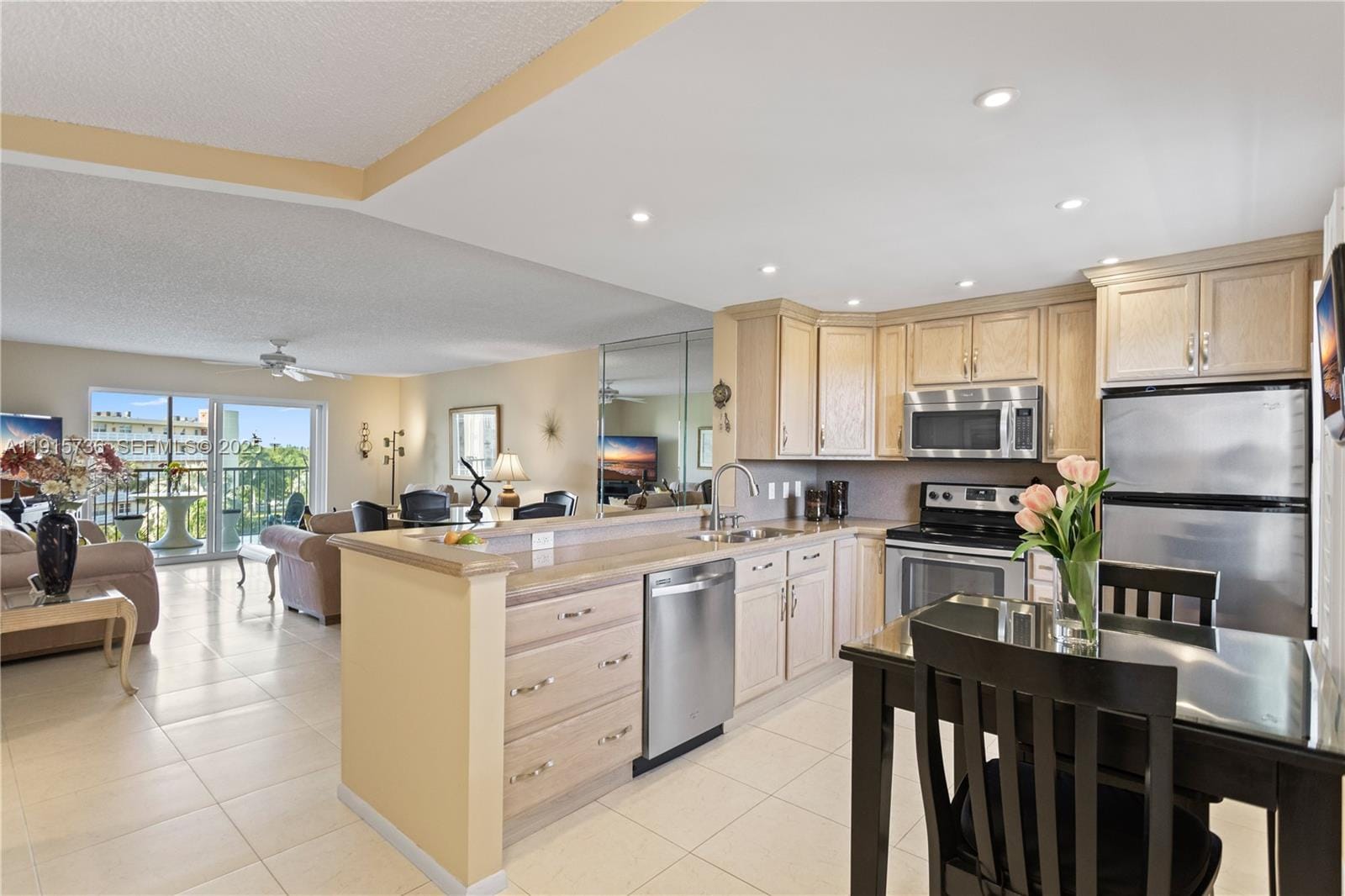 190 SE 5th Avenue 503, Dania Beach, FL 33004