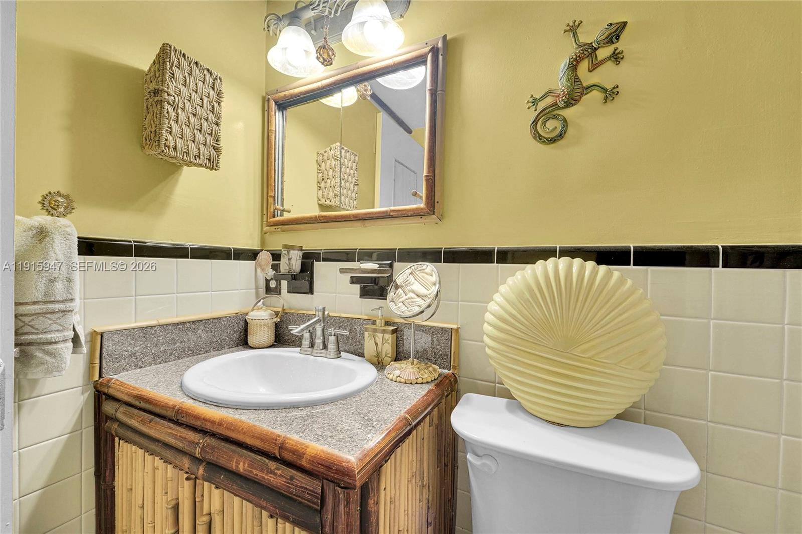 851 Atlantic Shores Boulevard 121, Hallandale Beach, FL 33009 photo 15