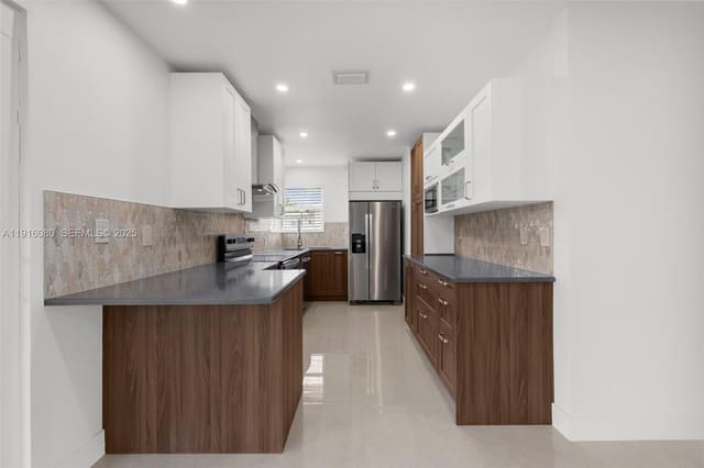 3150 SW 39th Avenue, West Park, FL 33023