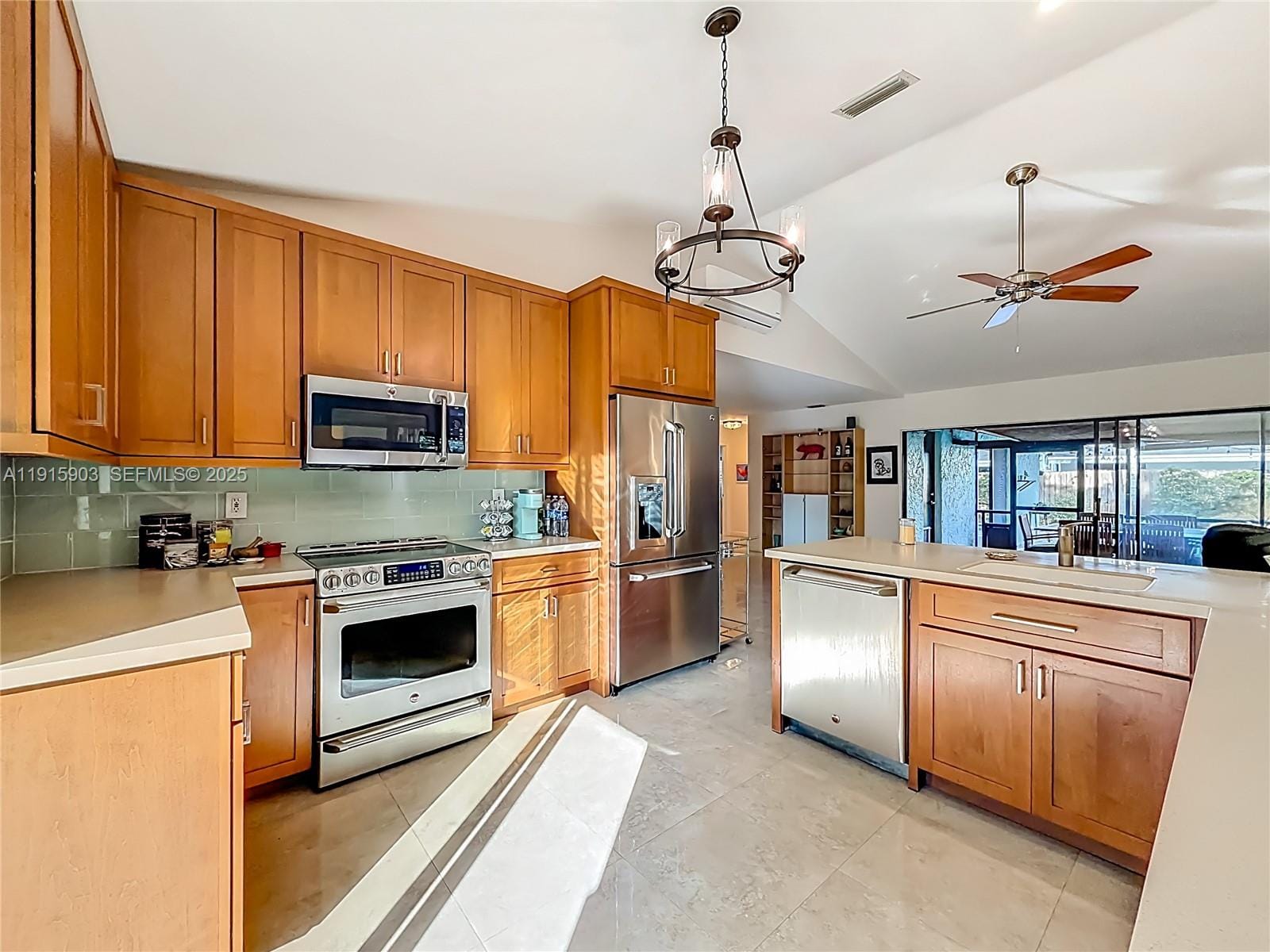 2321 NW 102nd Way — photo 9