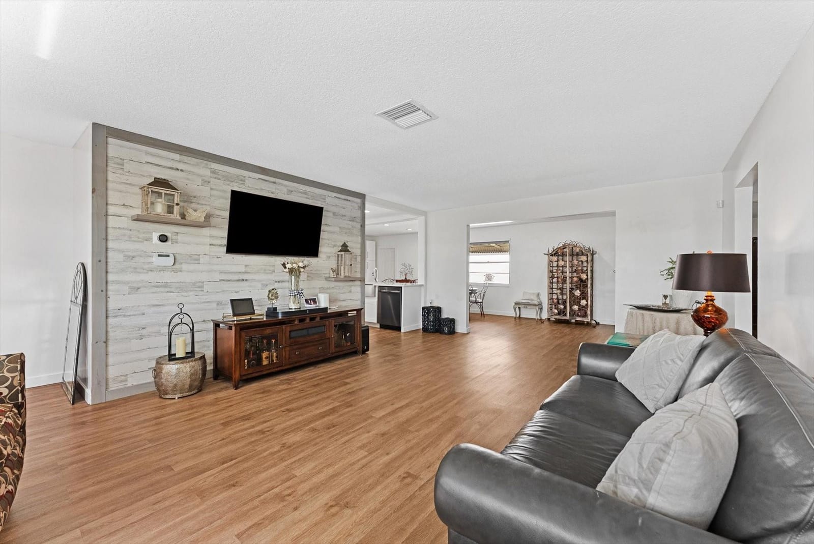 1001 SW 6th Avenue, Boynton Beach, FL 33426 photo 7