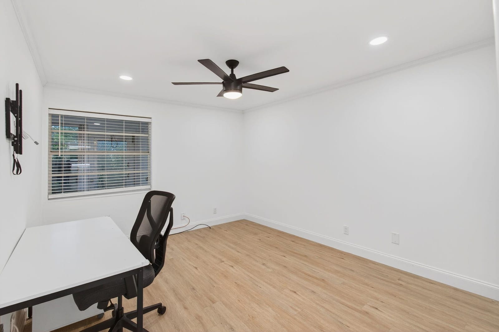 449 Normandy J, Delray Beach, FL 33484 photo 30