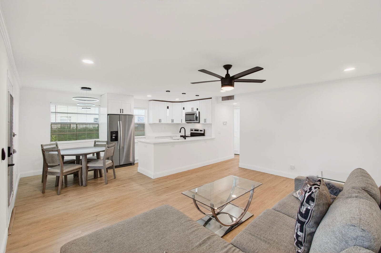 449 Normandy J, Delray Beach, FL 33484 photo 7