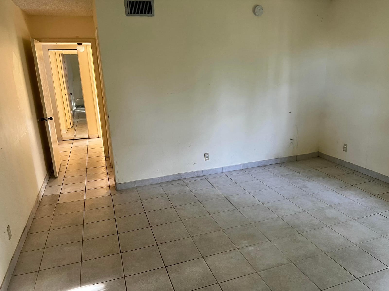 7591 NW 1st Street 401, Margate, FL 33063 photo 15