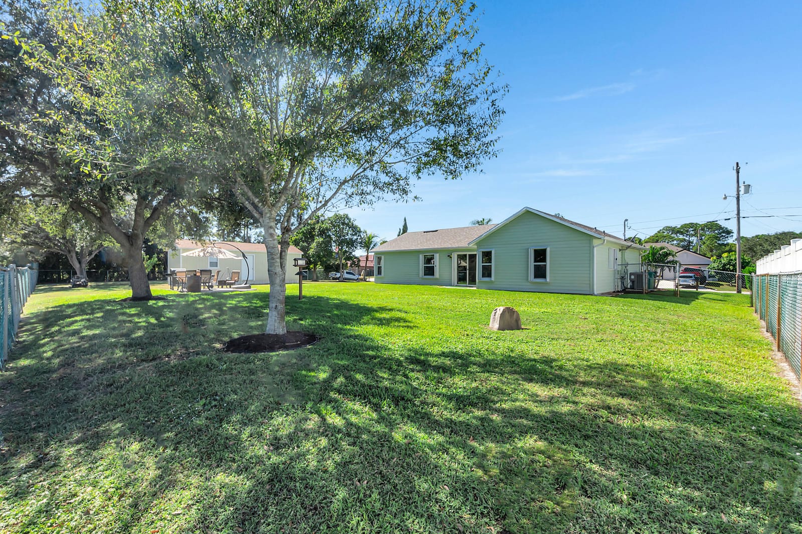 4257 SW Kazan Street — photo 8
