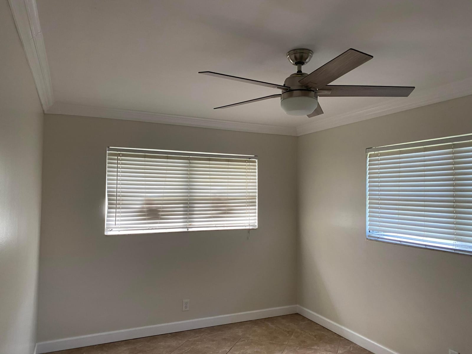 7086 Lawrence Road, Boynton Beach, FL 33436