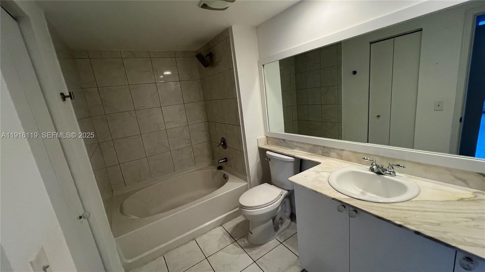 2775 NE 187th Street 227 — photo 10
