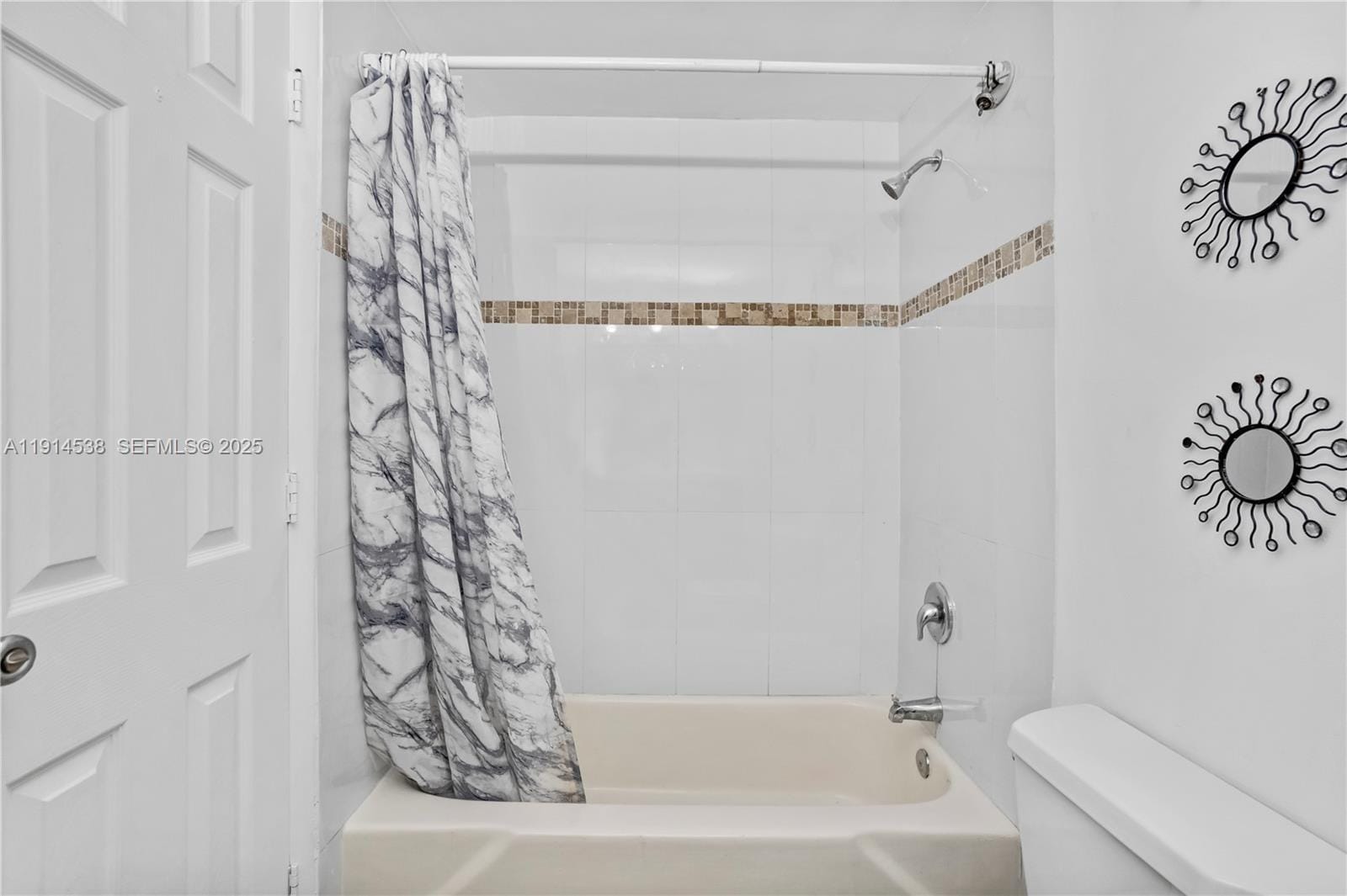 500 Bayview Drive 125, Sunny Isles Beach, FL 33160 photo 18
