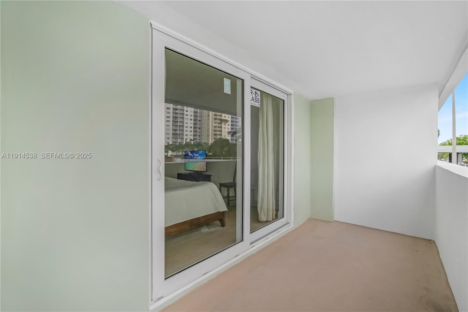 500 Bayview Drive 125, Sunny Isles Beach, FL 33160 photo 22