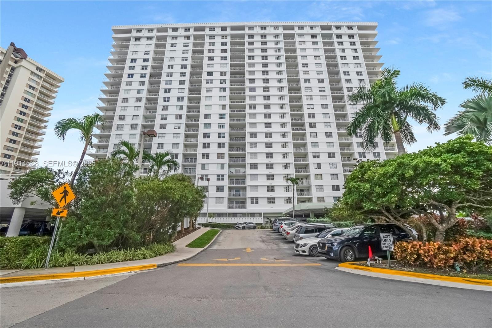 500 Bayview Drive 125 — photo 4