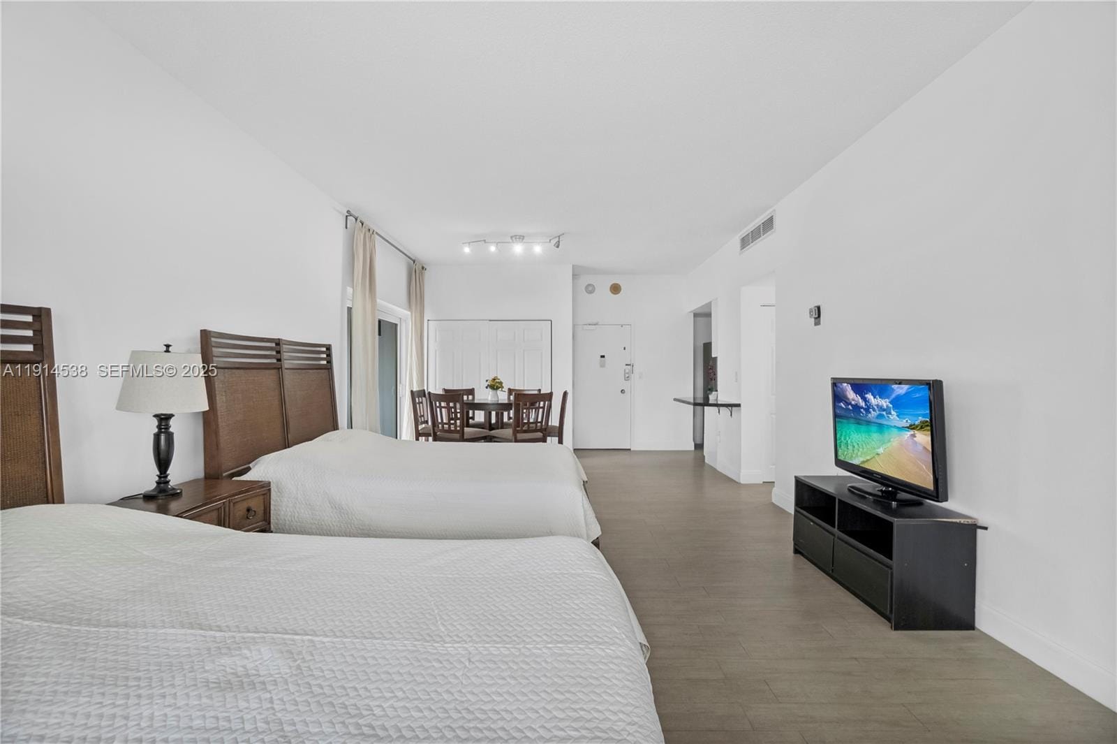500 Bayview Drive 125 — photo 9