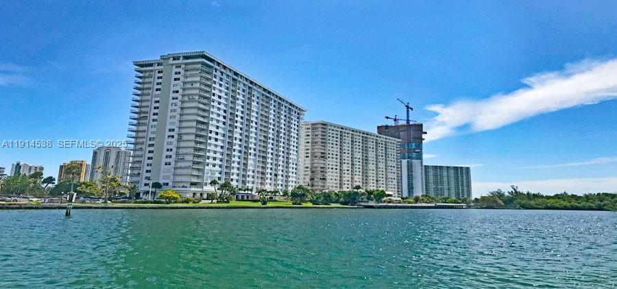 500 Bayview Drive 125, Sunny Isles Beach, FL 33160, Sunny Isles Beach