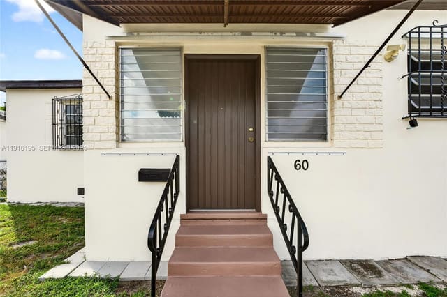 60 NW 62nd Avenue, sold in Winona Park, Miami, FL