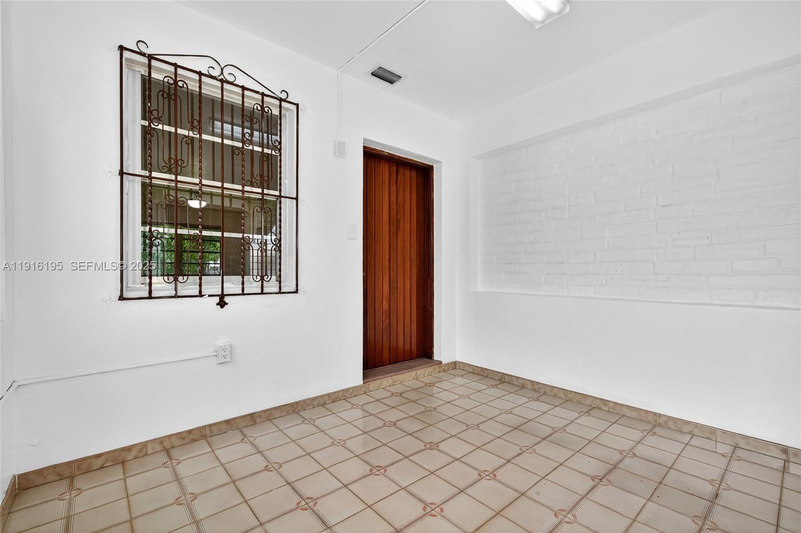 60 NW 62nd Avenue, Miami, FL 33126 photo 4