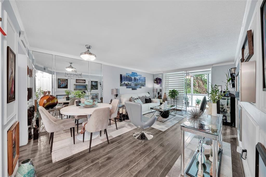 9281 Sunrise Lakes Boulevard 212, Sunrise, FL 33322 photo 13