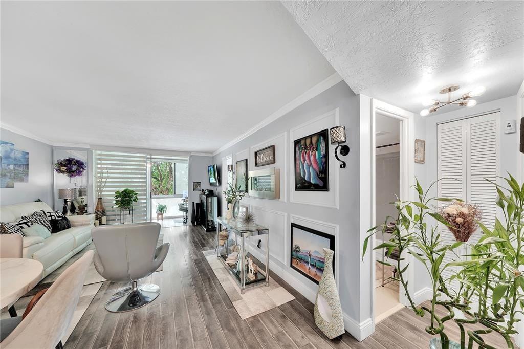 9281 Sunrise Lakes Boulevard 212 — photo 10