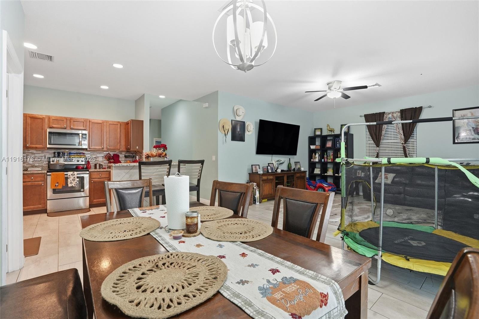1004 Hamilton Street, FL 34142 photo 13