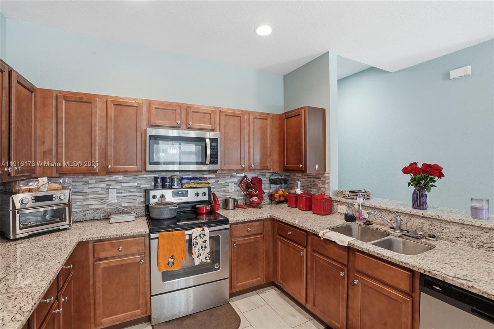 1004 Hamilton Street, FL 34142 photo 16