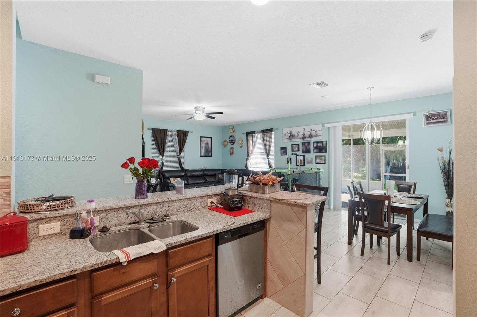 1004 Hamilton Street, FL 34142 photo 17