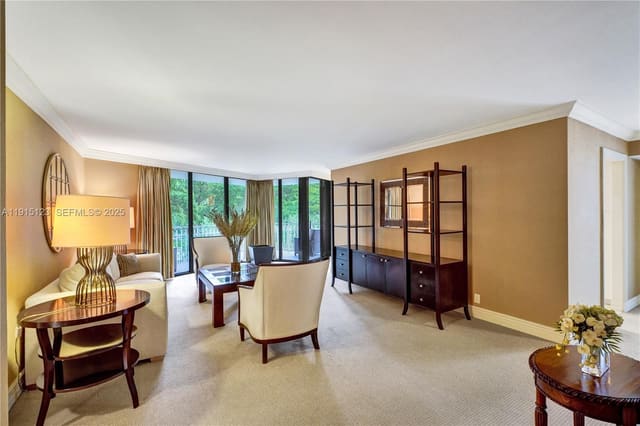 2000 Towerside Terrace 301, sold in Towers Of Quayside, Miami, FL