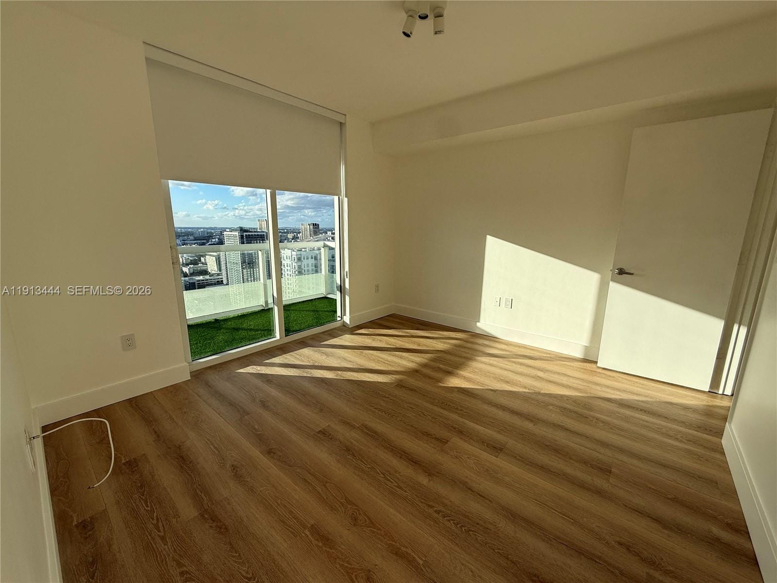 50 Biscayne Boulevard 4807, Miami, FL 33132 photo 14