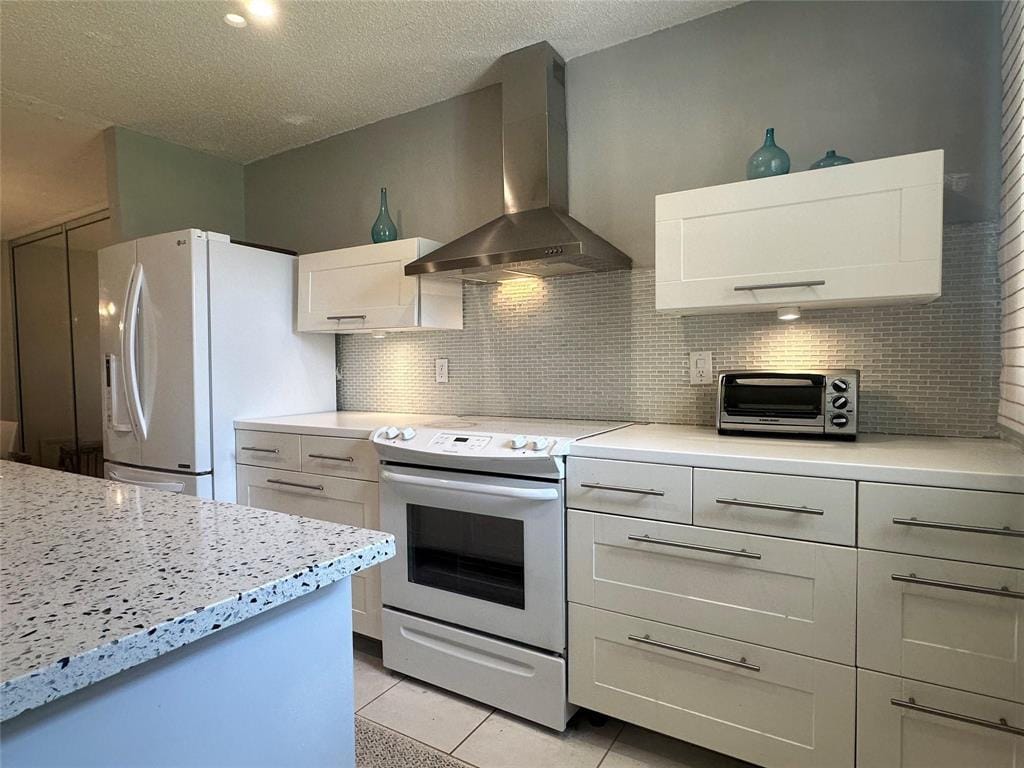 14492 Canalview Drive B — photo 8