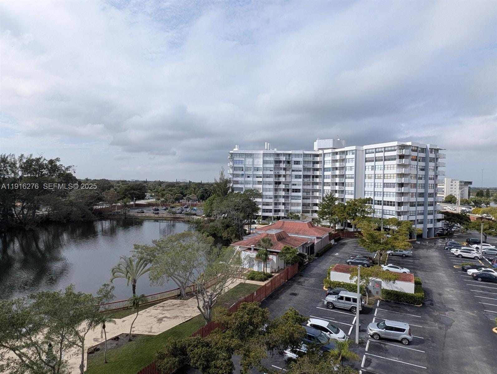 1300 NE Miami Gardens Drive 613E, Miami, FL 33179 photo 22