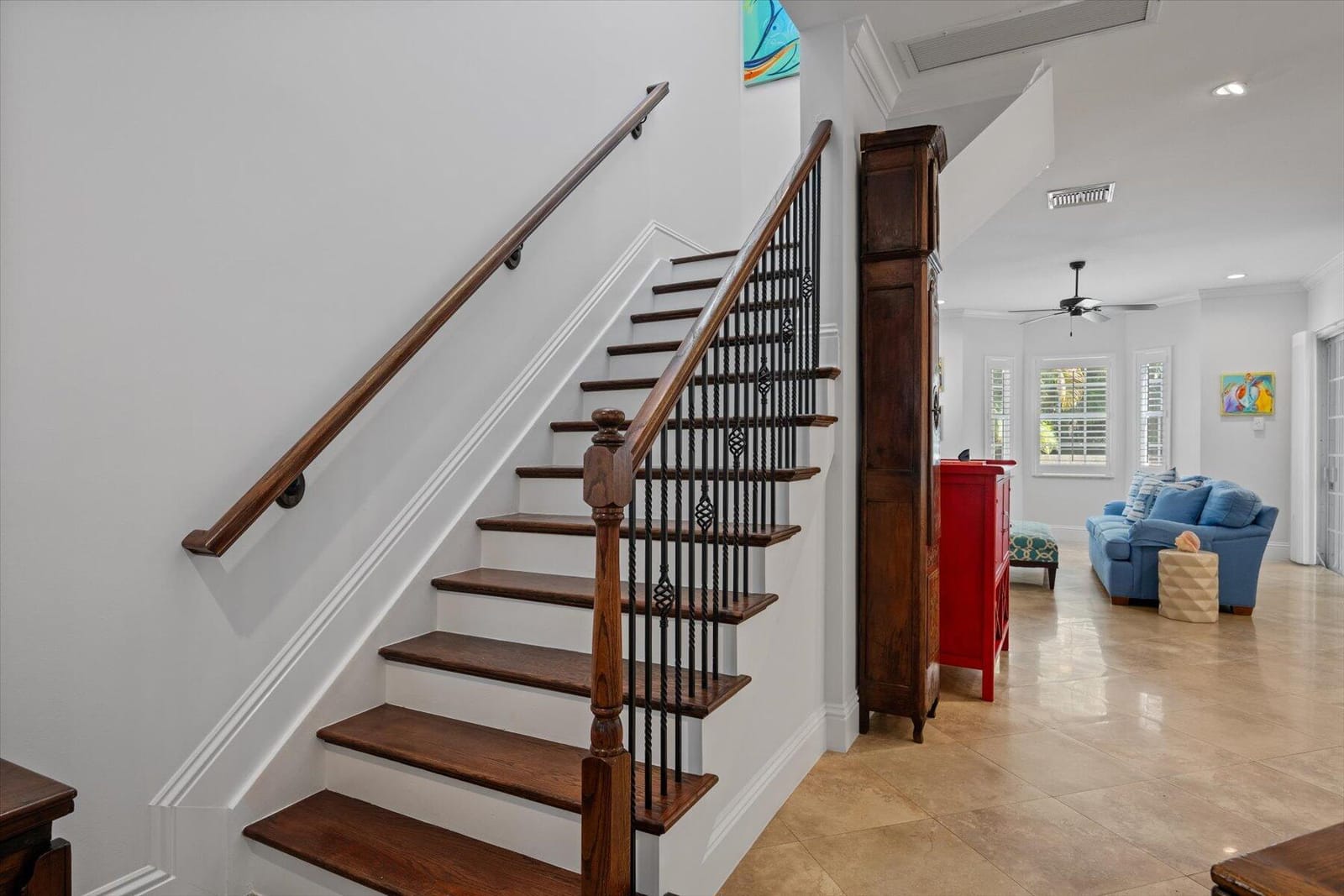 218 Mariner Court — photo 4