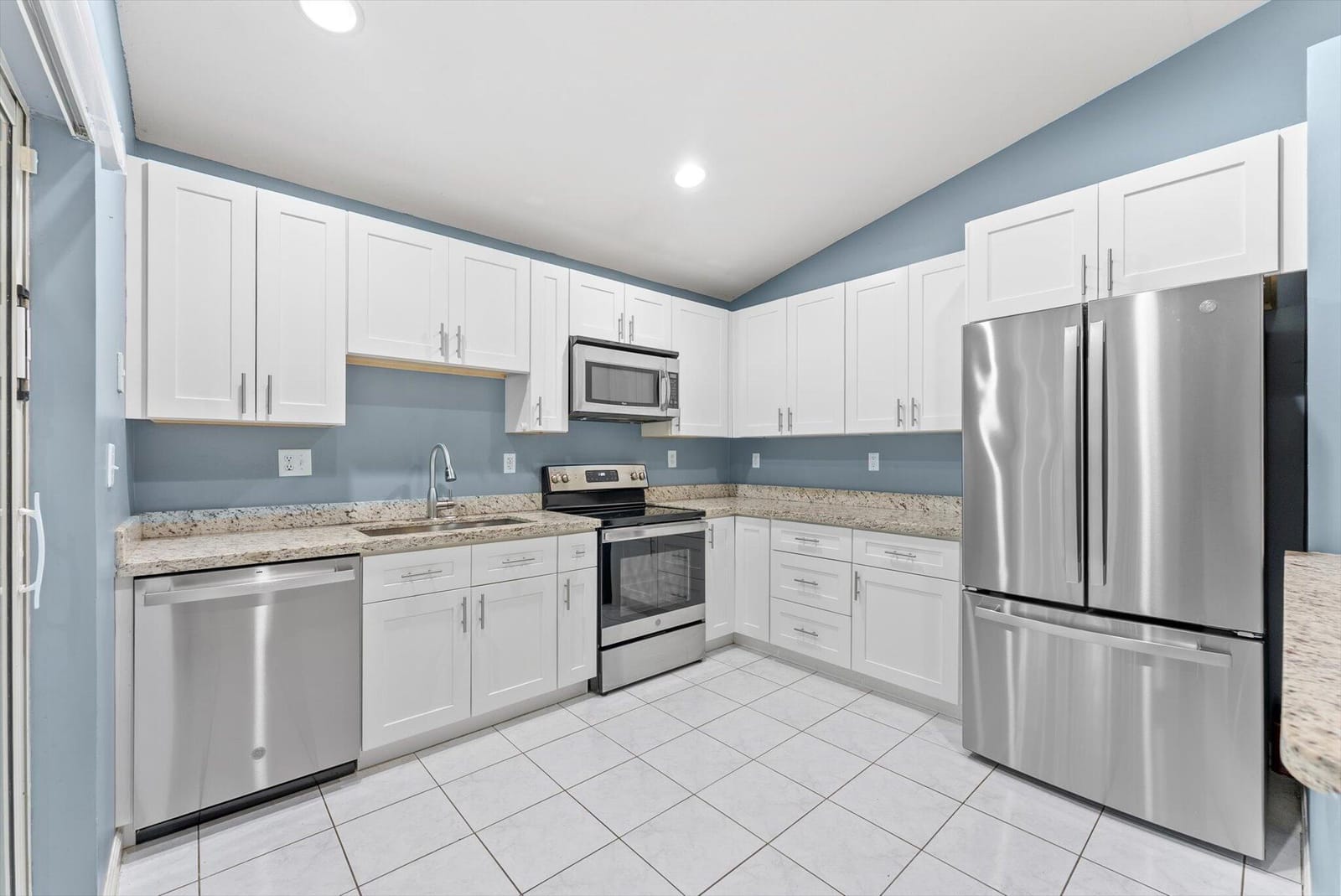 5857 Eagle Cay Circle, Coconut Creek, FL 33073