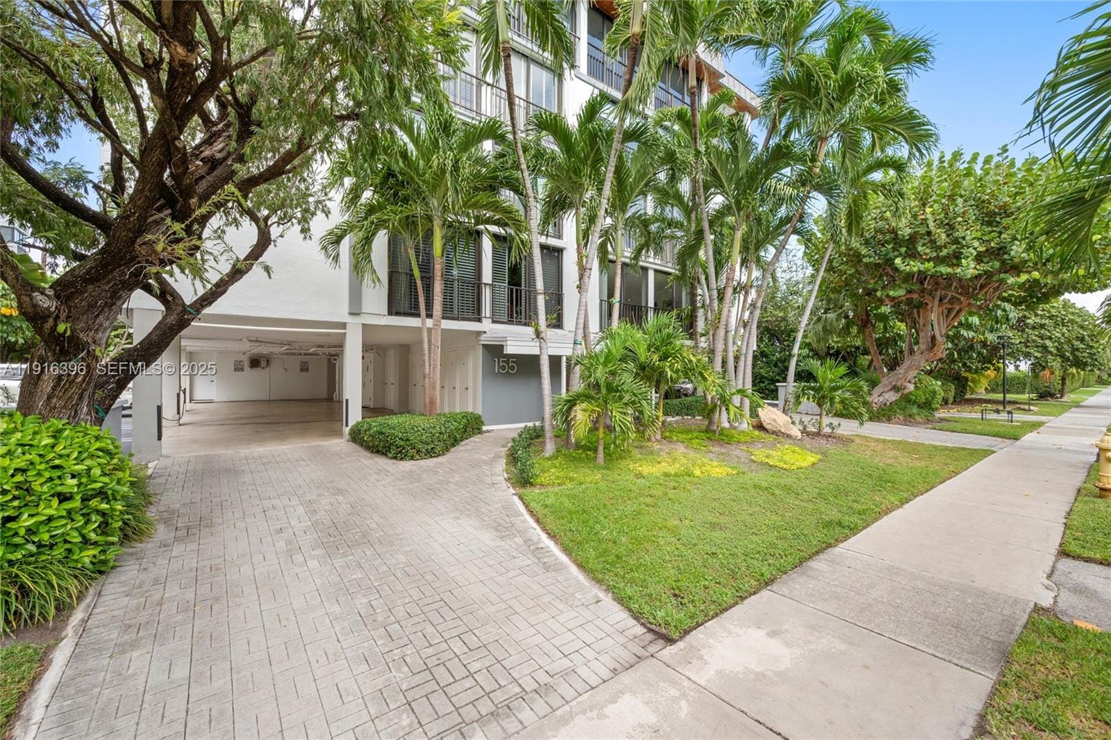 155 Sunrise Drive 4B, Key Biscayne, FL 33149