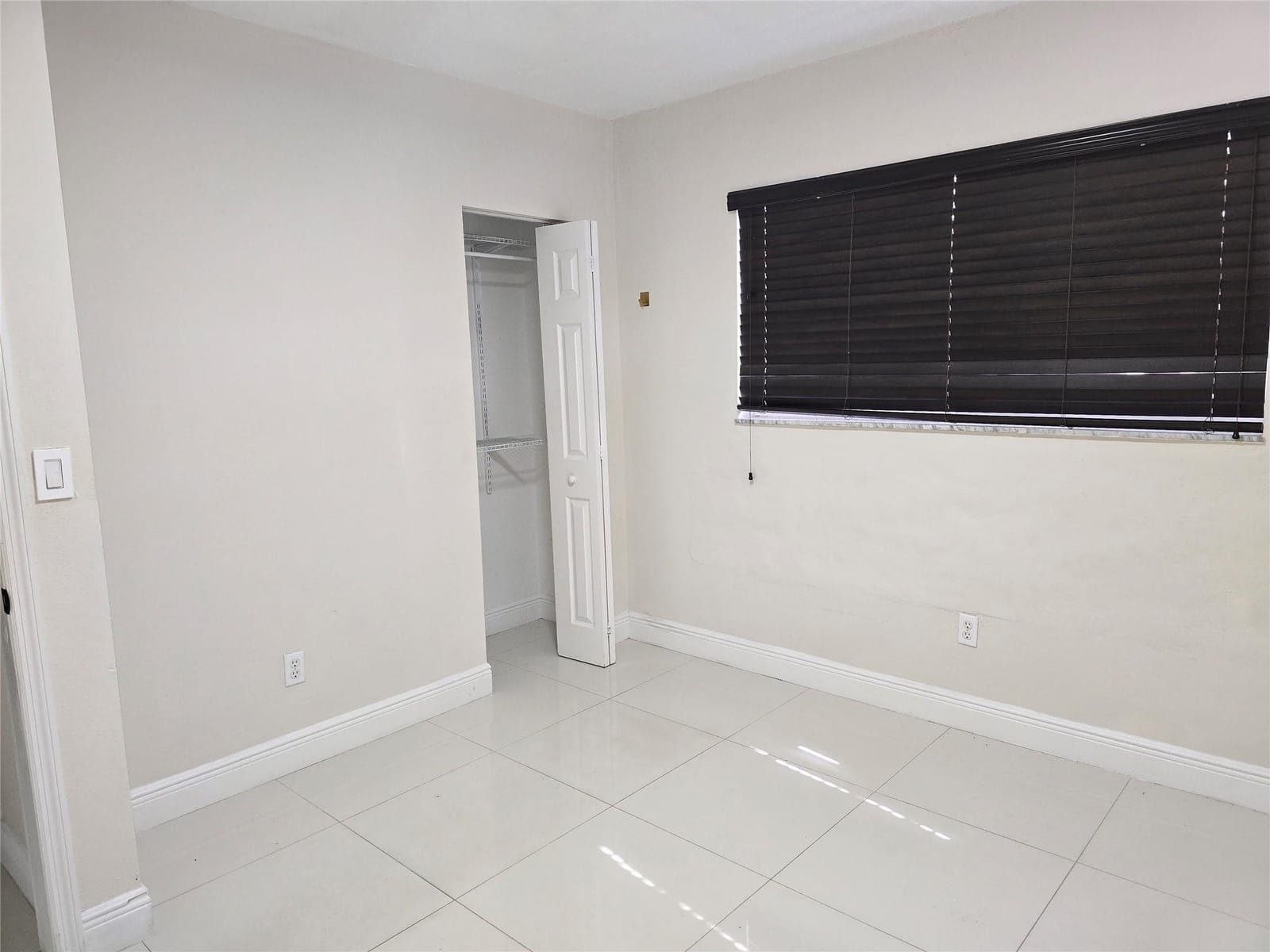 18422 NW 42nd Court, Miami Gardens, FL 33055 photo 15