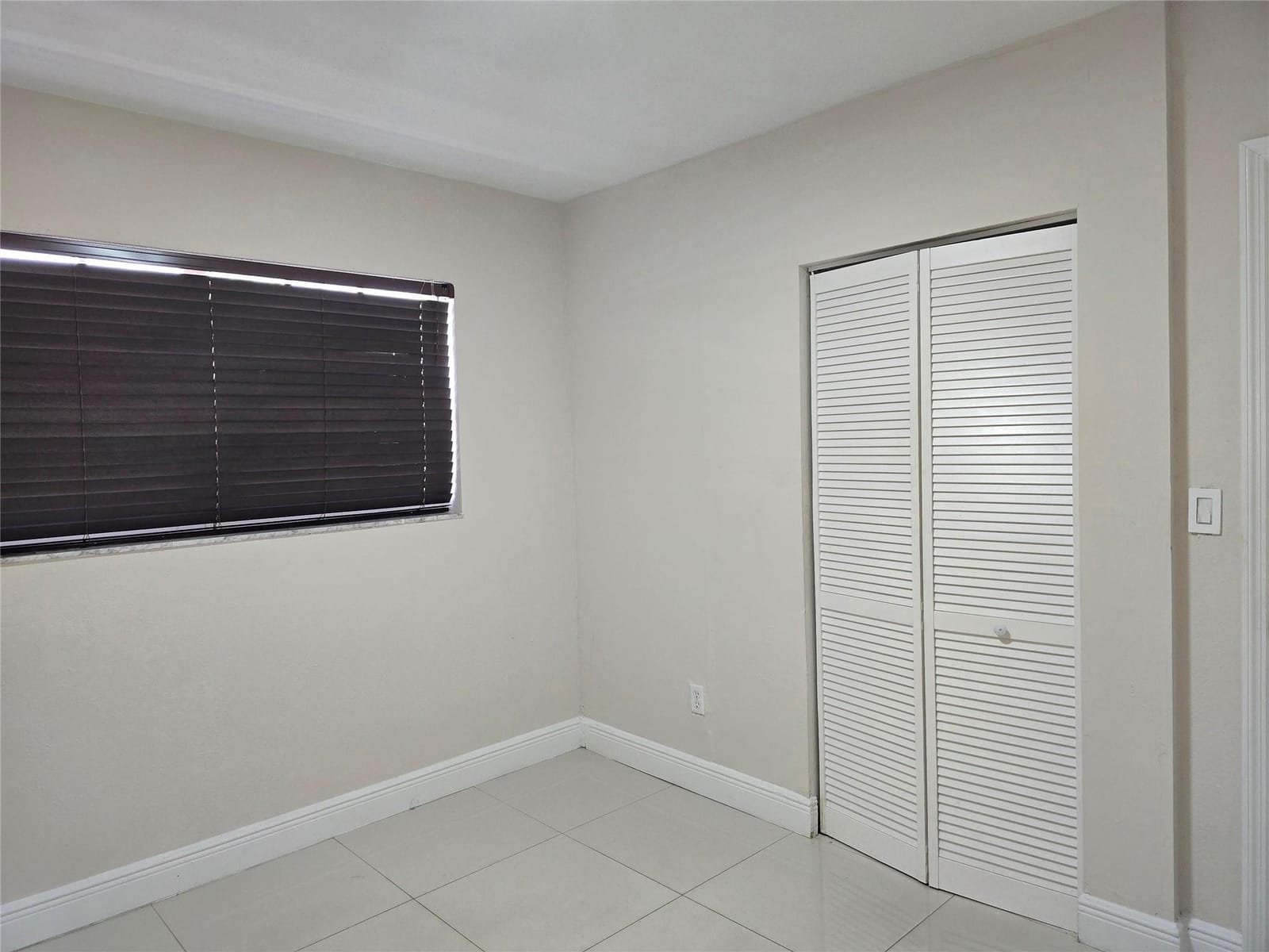 18422 NW 42nd Court, Miami Gardens, FL 33055 photo 16