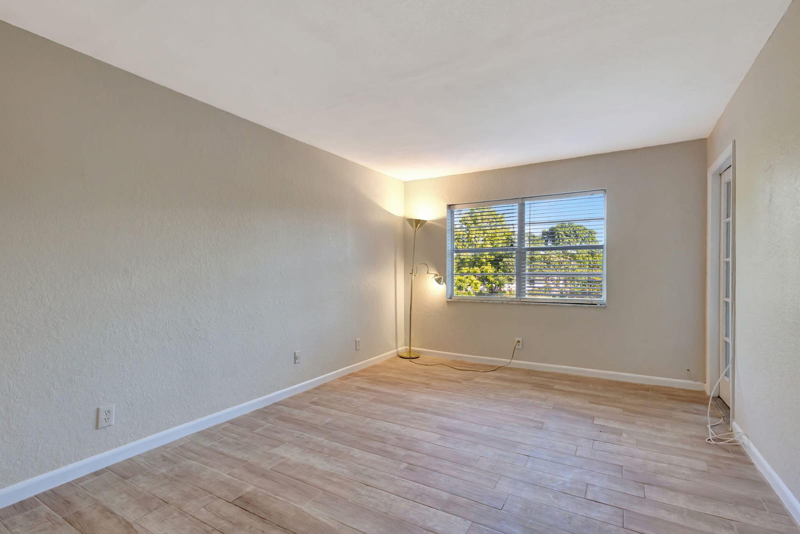 120 Sparrow Drive 213 — photo 6