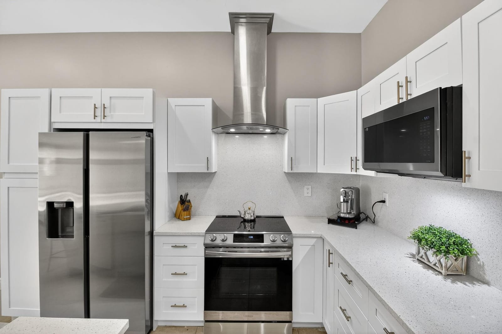8134 SW 163rd Place, Miami, FL 33193