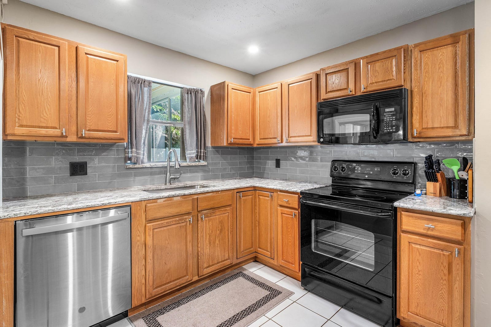2814 SW 5th Street, Boynton Beach, FL 33435 photo 14