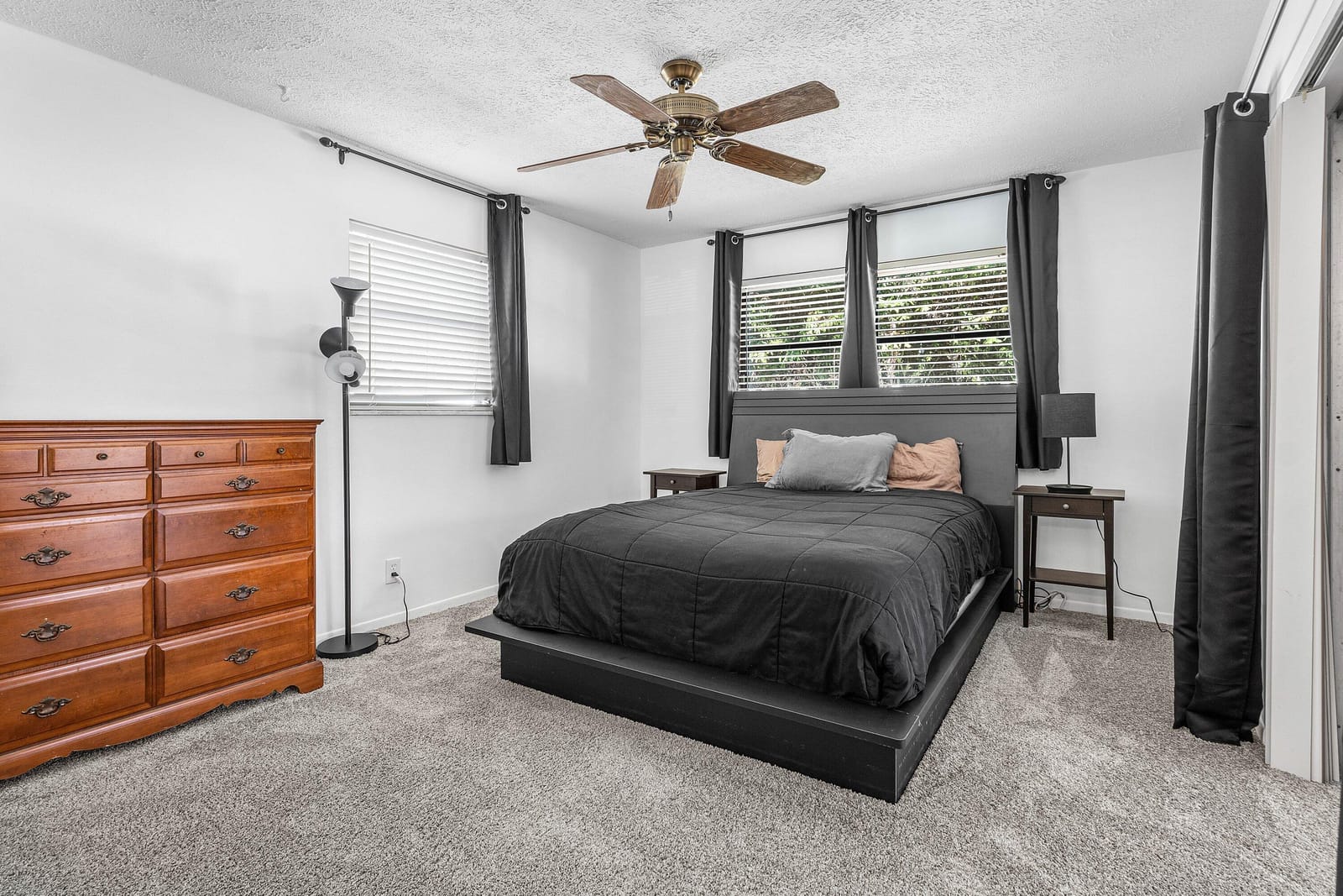 2814 SW 5th Street — photo 10