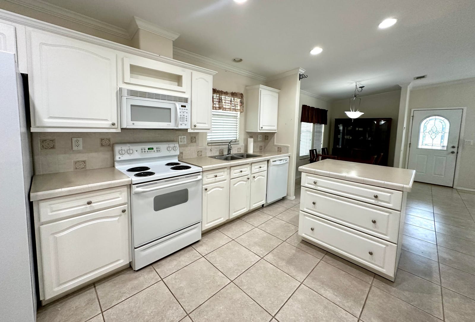 8260 E Club Road, Boca Raton, FL 33433 photo 13