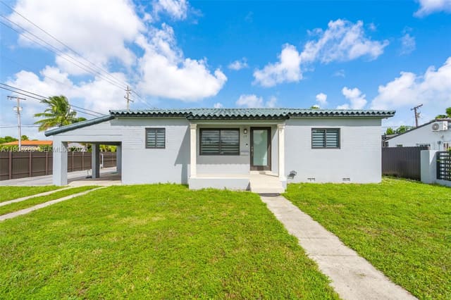 175 W 56th Street, sold in Palm Springs Amd, Hialeah, FL