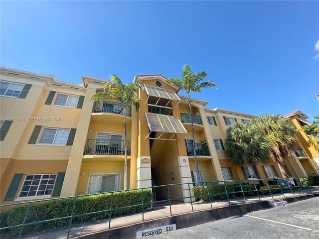 7280 NW 114th Avenue 101-8, Doral, FL 33178