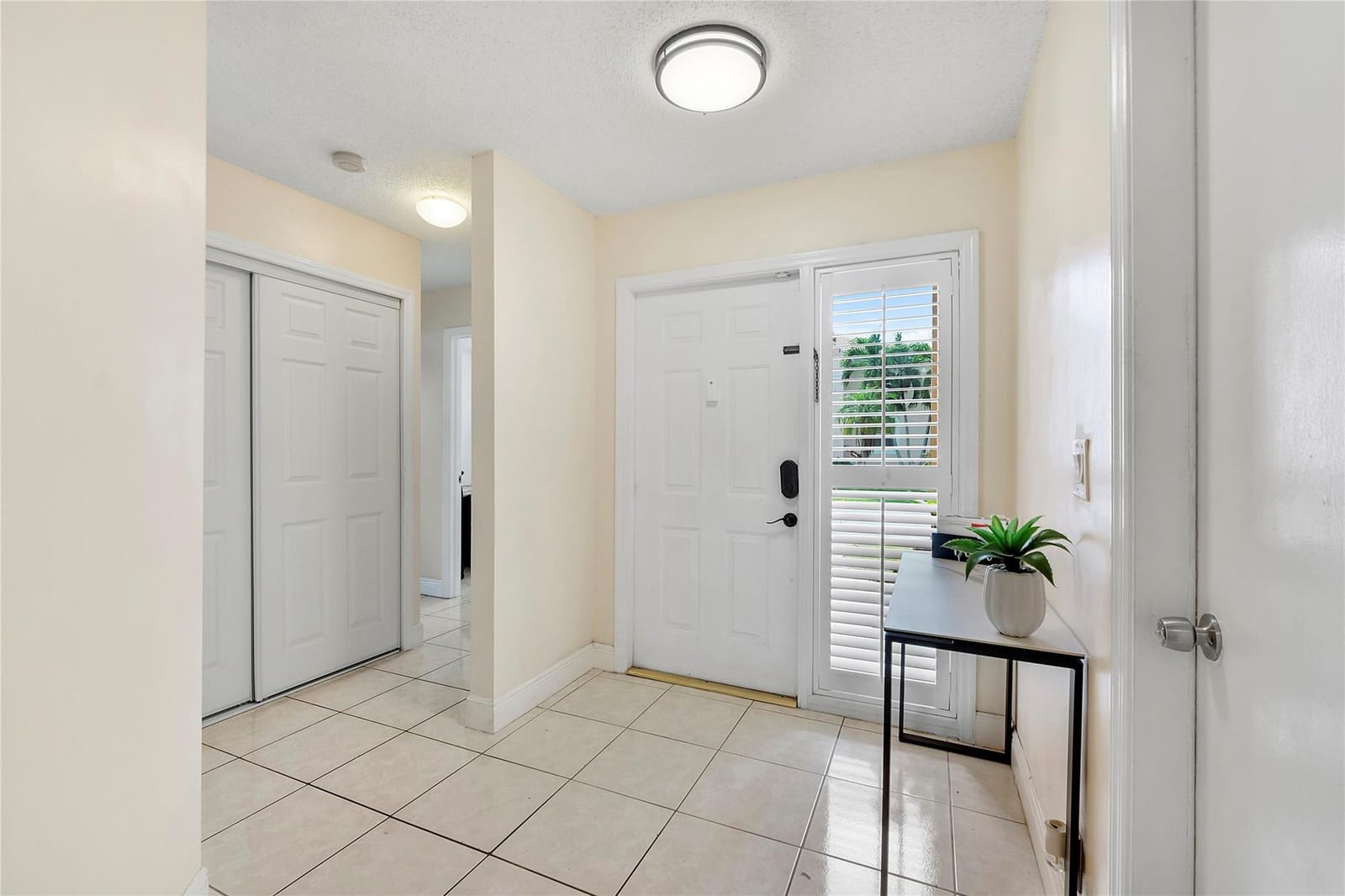 3070 Martello Drive — photo 2