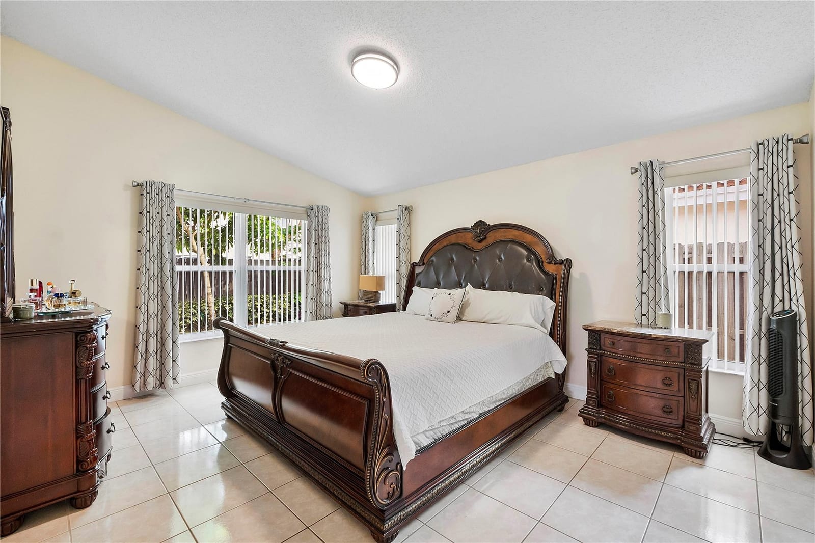 3070 Martello Drive — photo 12