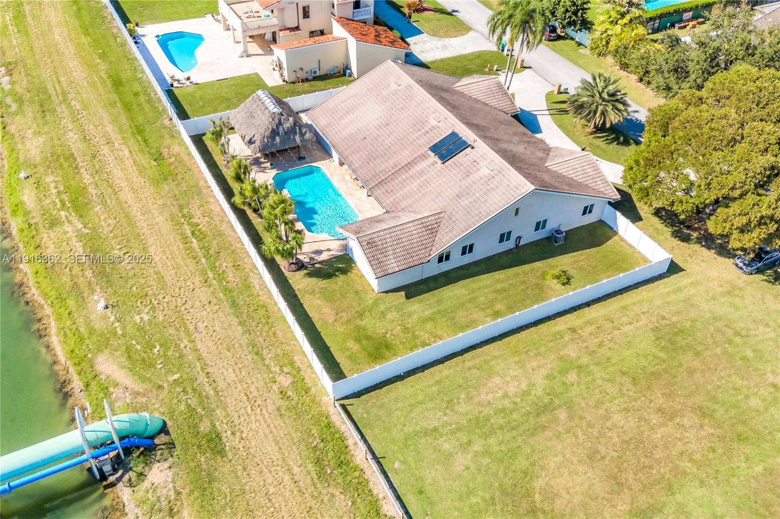 10700 SW 139th Road, Miami, FL 33176 photo 1